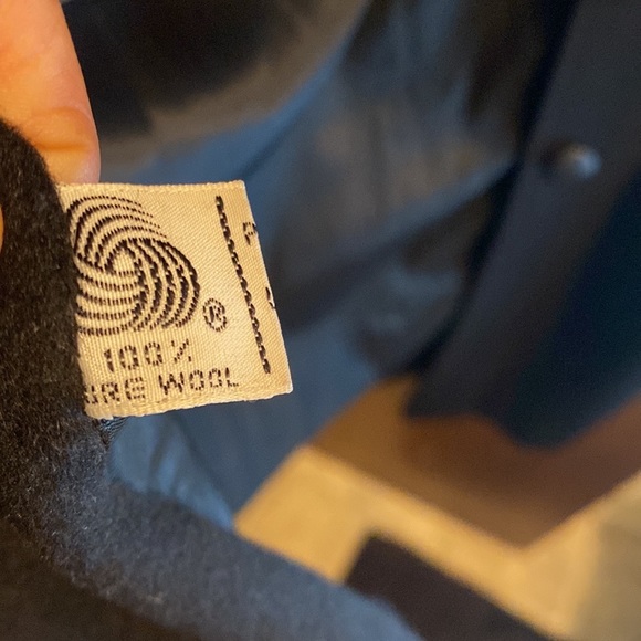 Vintage Black 3/4 sleeve coat - Picture 6 of 8